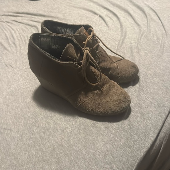 Tom’s gray wedge booties size 9 - Picture 1 of 6